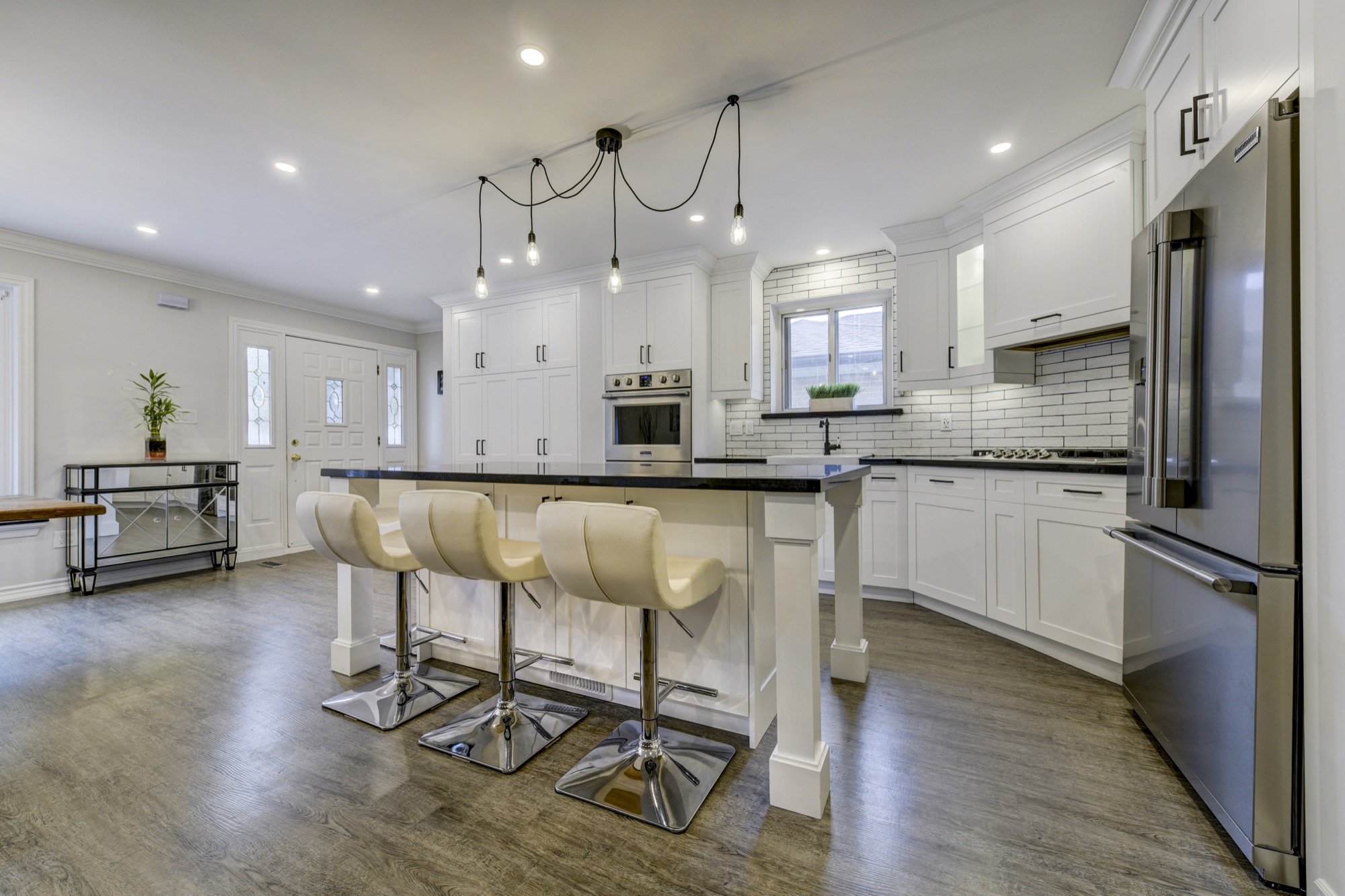 Kitchen remodeling finished project Sonmore Dr
