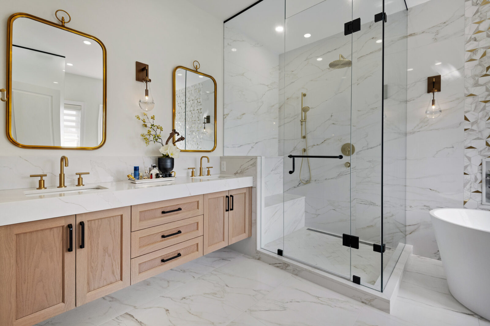 Luxurious Bathroom Modesto