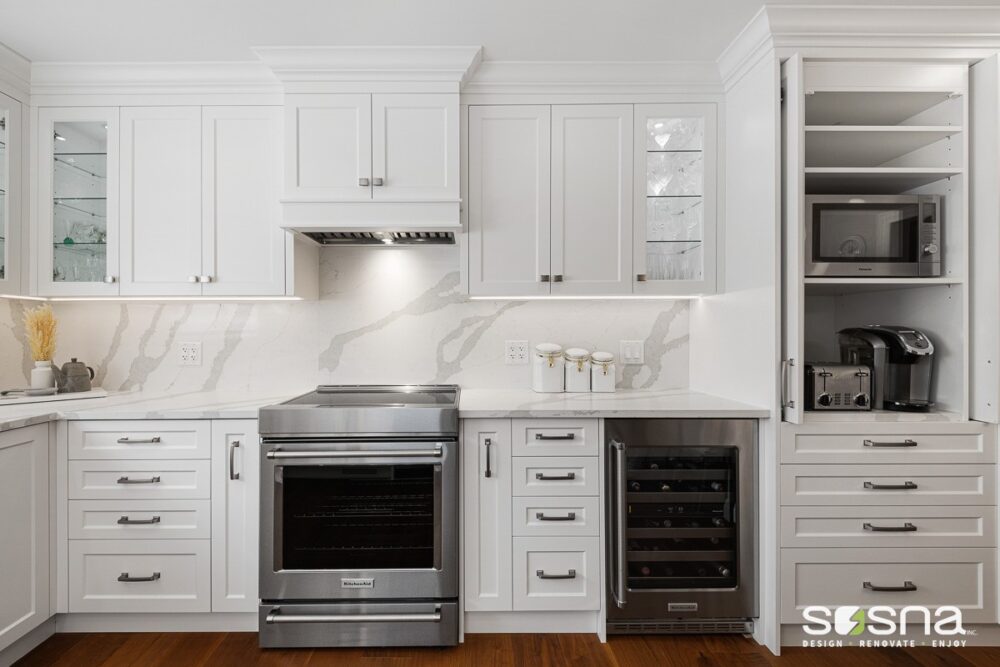 Open concept luxury kitchen