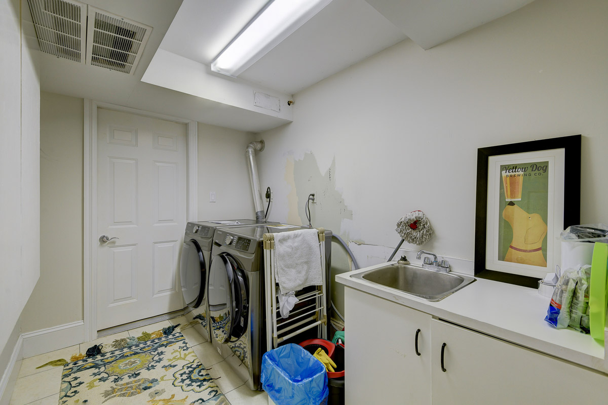 non functional laundry room
