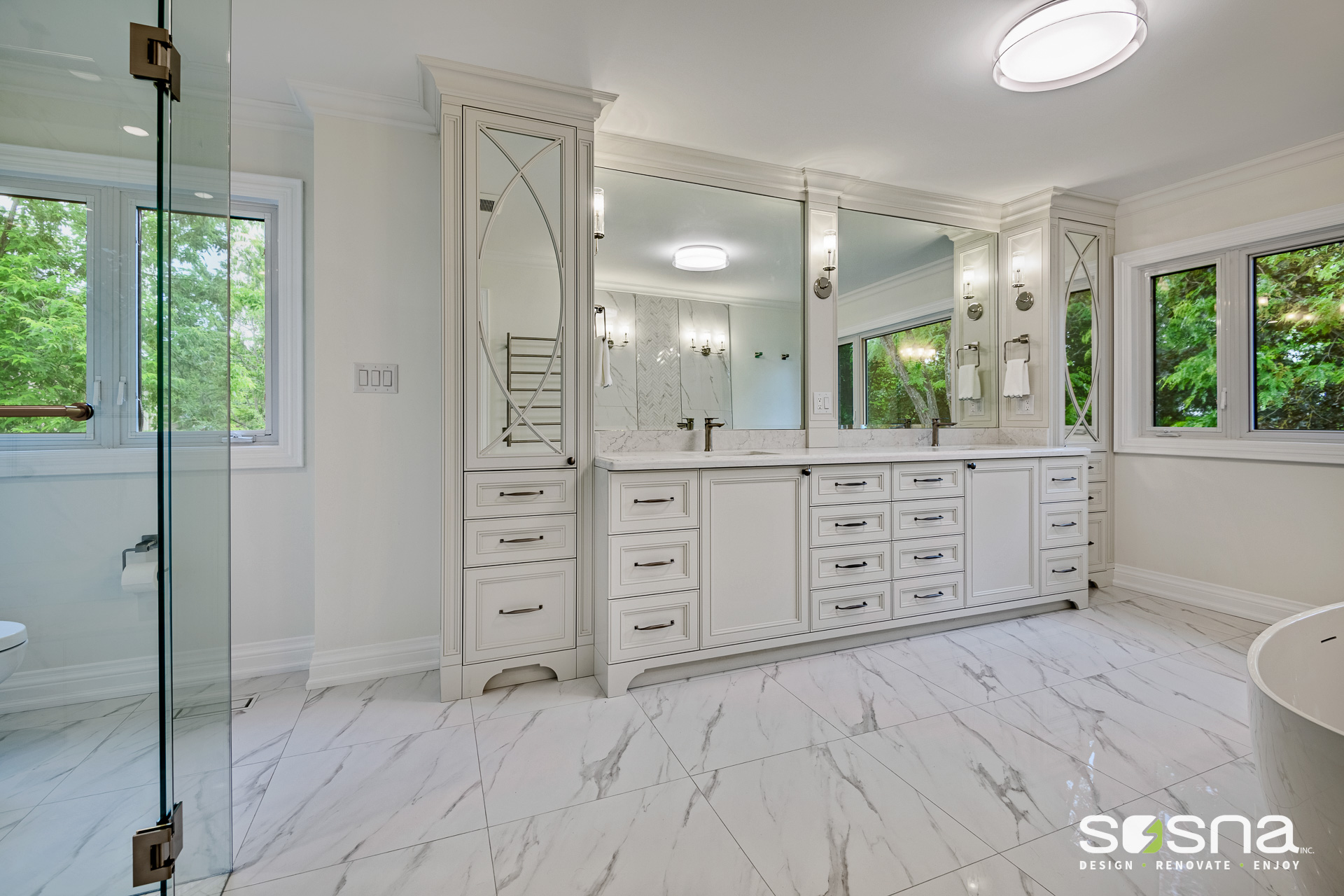 01_290-Westbridge-BathRooms_After