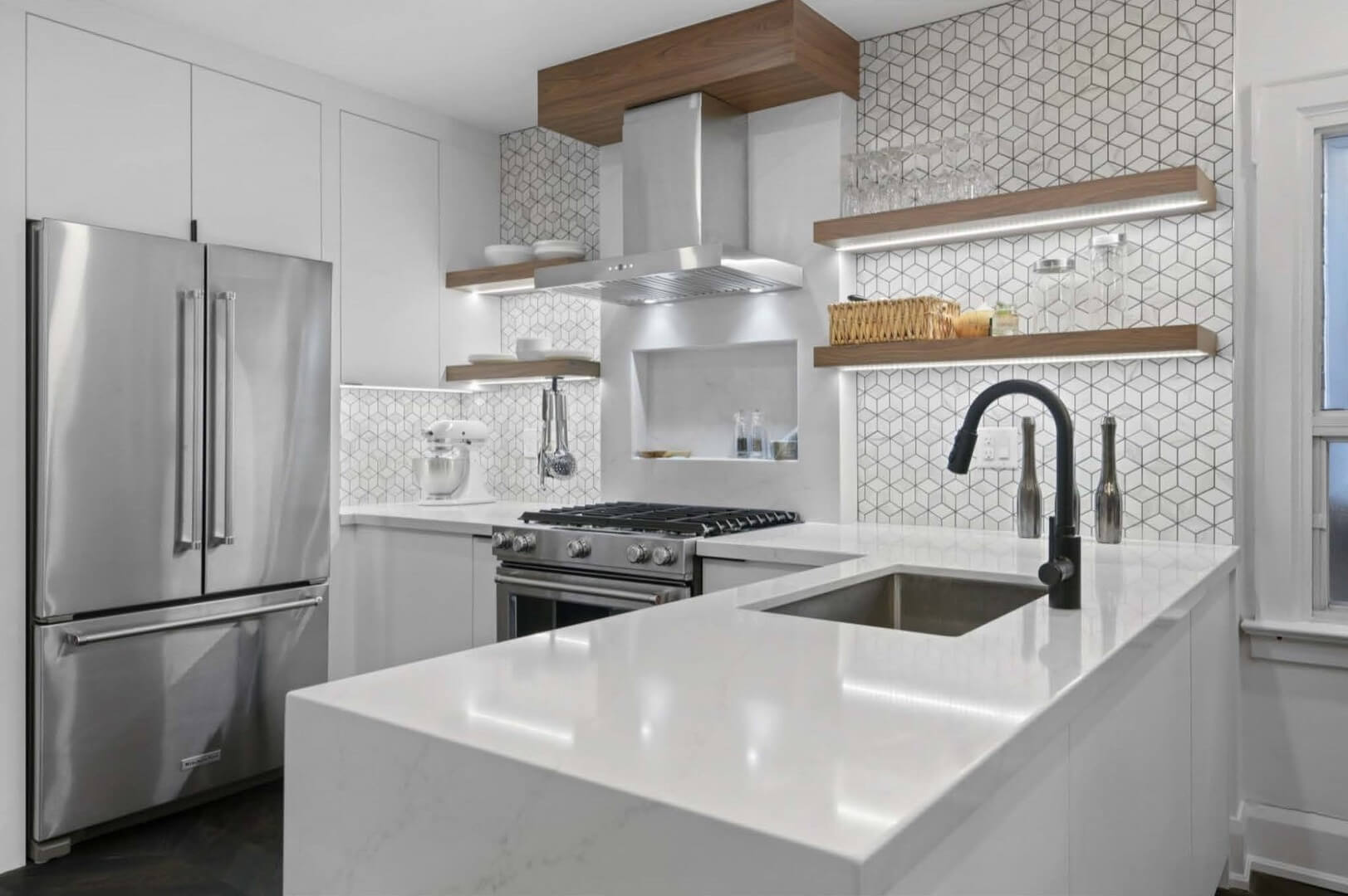 Open Concept Kitchen Shelving 2
