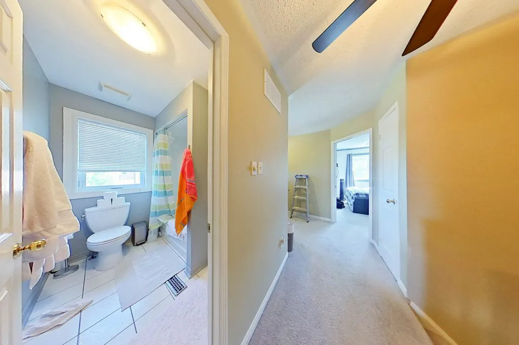 Shared Bathroom Before 1